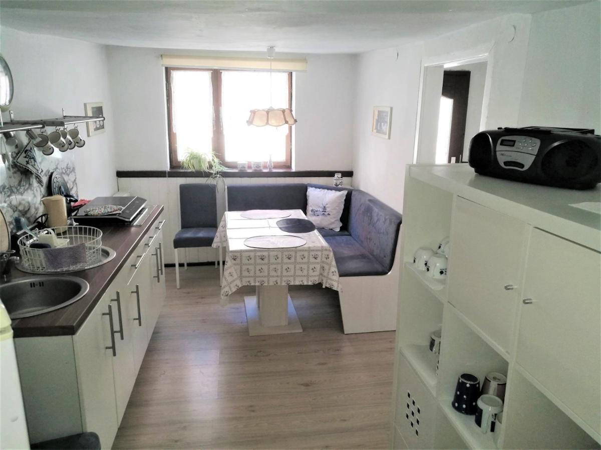 Familienfreundliches Ferienhaus Mit 3 Schlafzimmern Oldisleben Exteriér fotografie